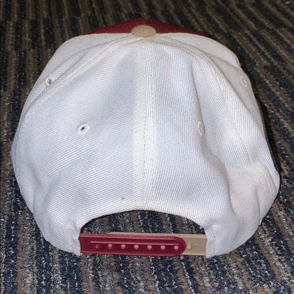 Retro SnapBack - Picture 3 of 4